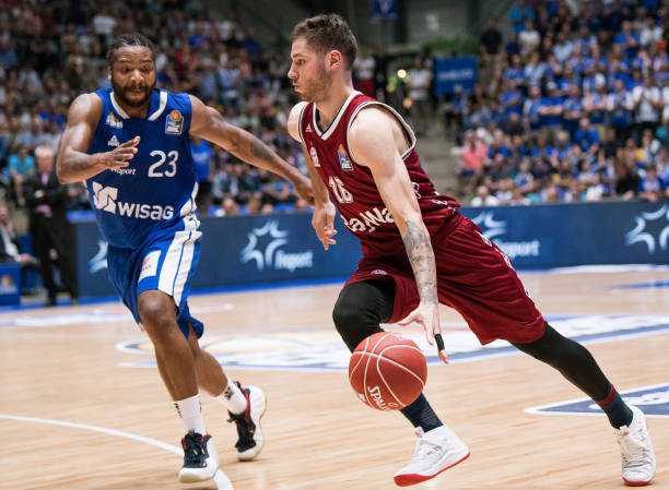 在备战国际 在备战国际