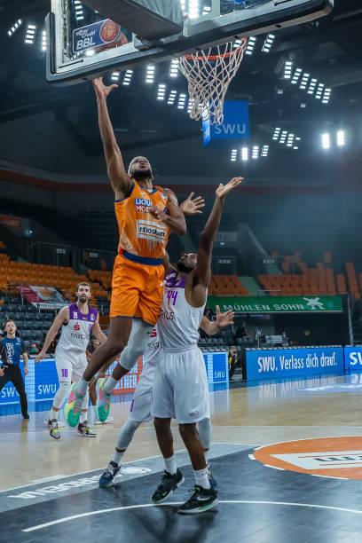 利用比赛所 利用比赛所